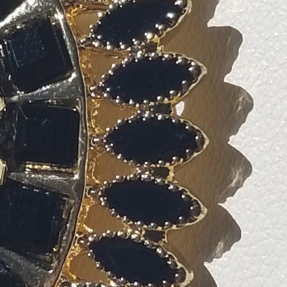 Black Rhinestone Necklace - Picture 4 of 4